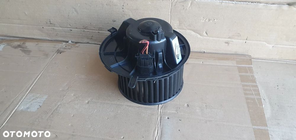 Wentylator silnik dmuchawy nagrzewnicy VW Passat B6 53024968 - 3