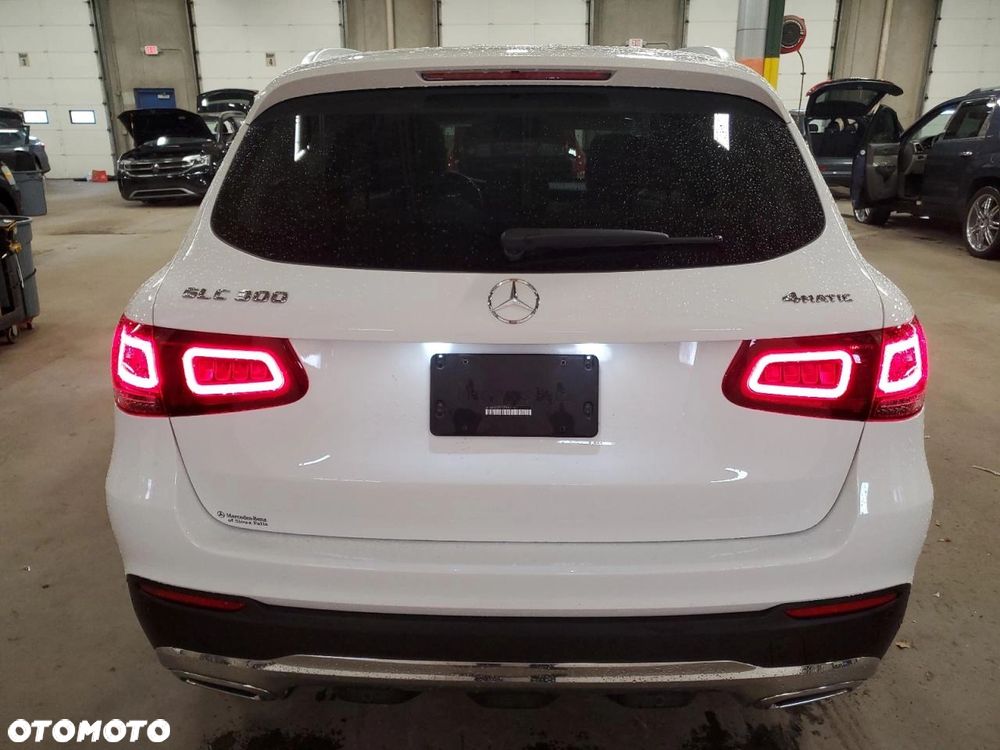 Mercedes-Benz GLC 300 4Matic 9G-TRONIC - 6
