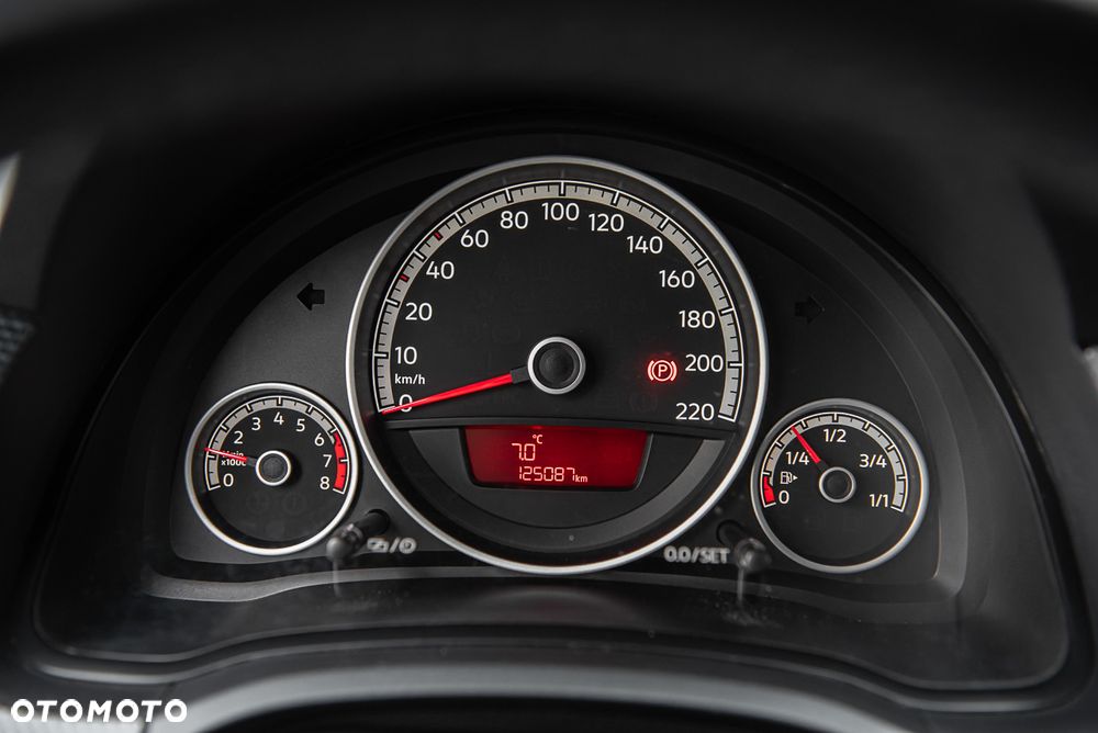 Volkswagen up! - 18
