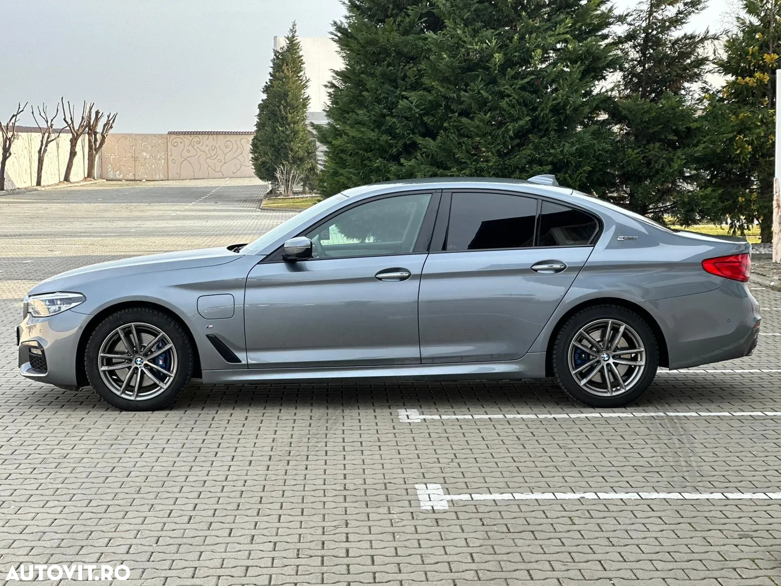 BMW Seria 5 530e iPerformance Aut. - 7