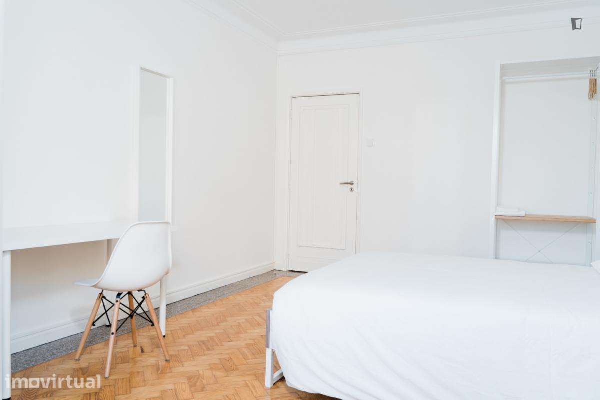 Quarto - localizado em Cedofeita Porto - Grande imagem: 4/37