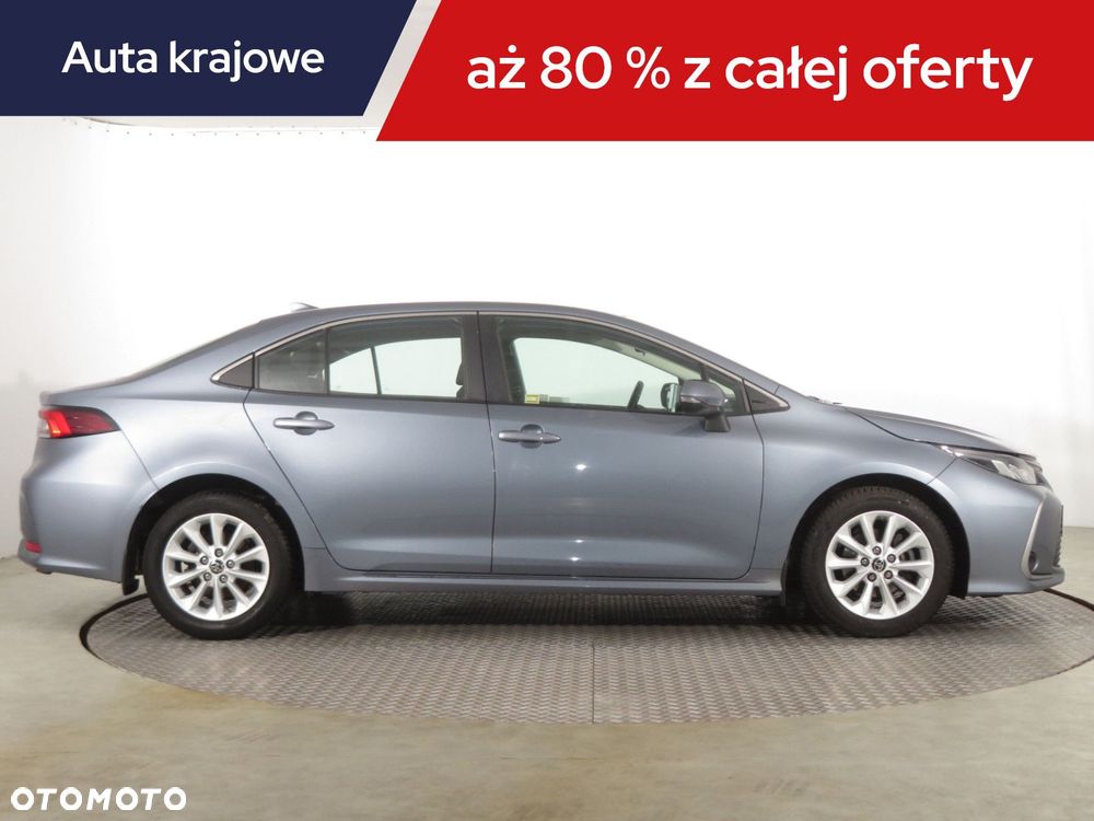 Toyota Corolla - 8