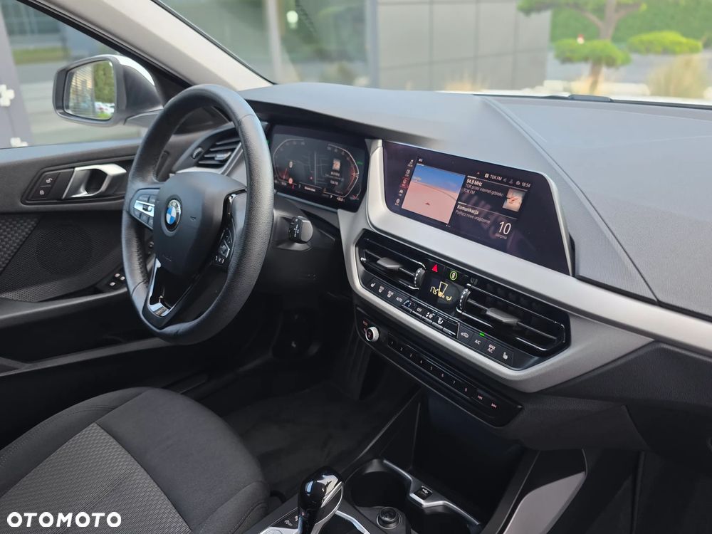 BMW Seria 1 116d Sport Line - 24