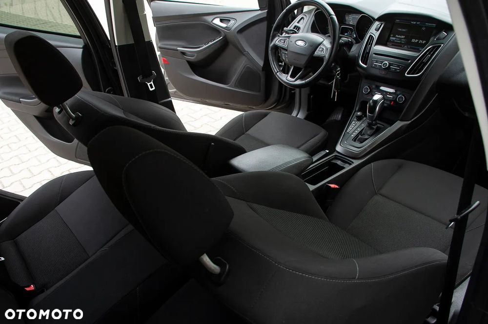 Ford Focus - 12