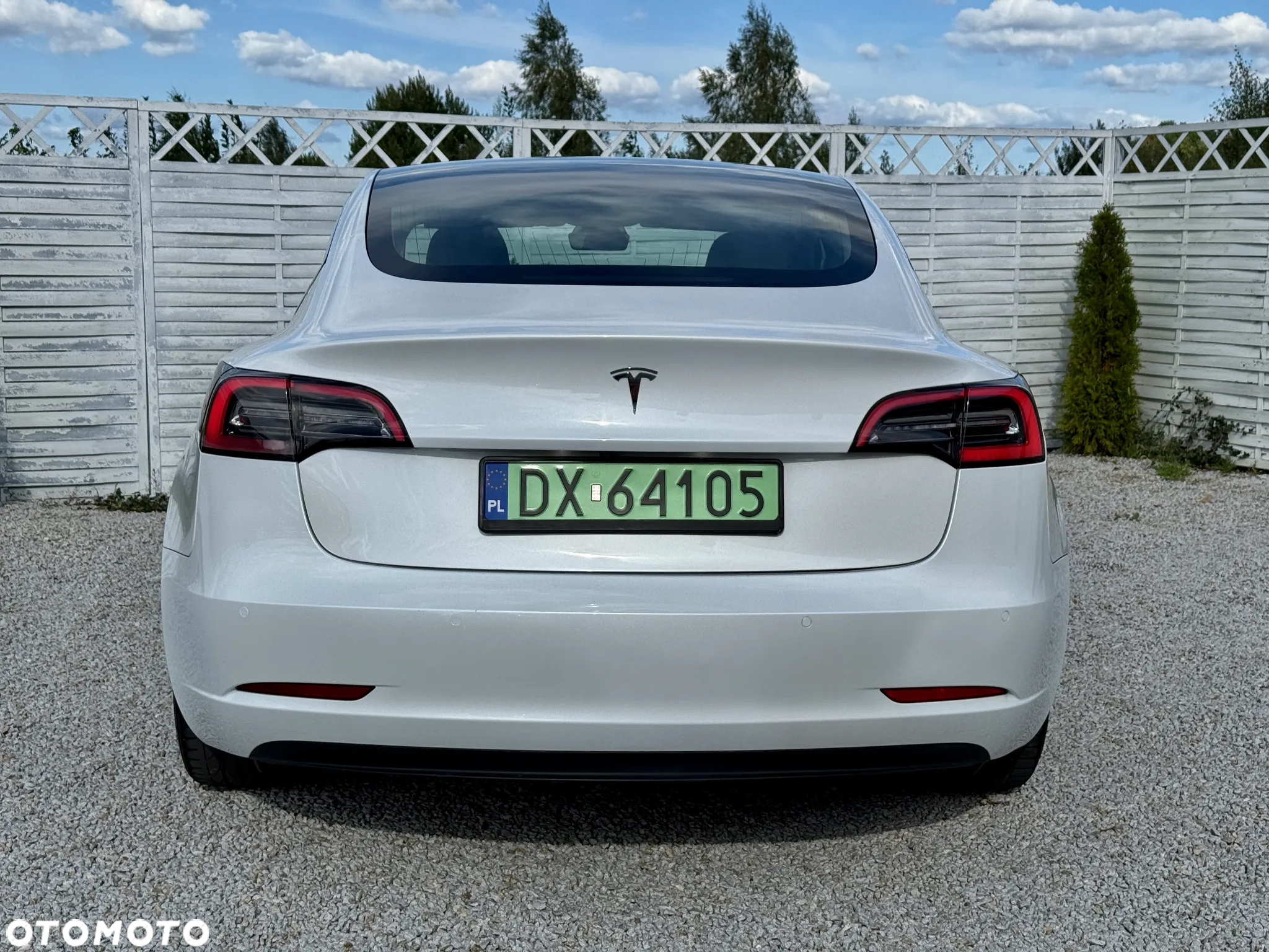 Tesla Model 3 Langstreckenbatterie Allradantrieb Dual Motor - 25