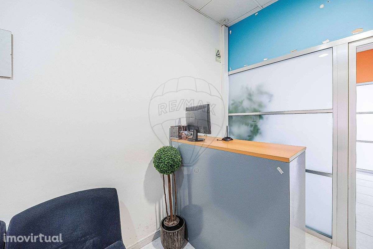 Loja  para arrendamento - Grande imagem: 2/30