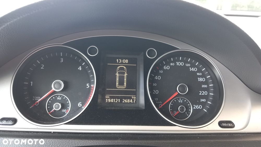 Volkswagen Passat 1.6 TDI Comfortline - 20