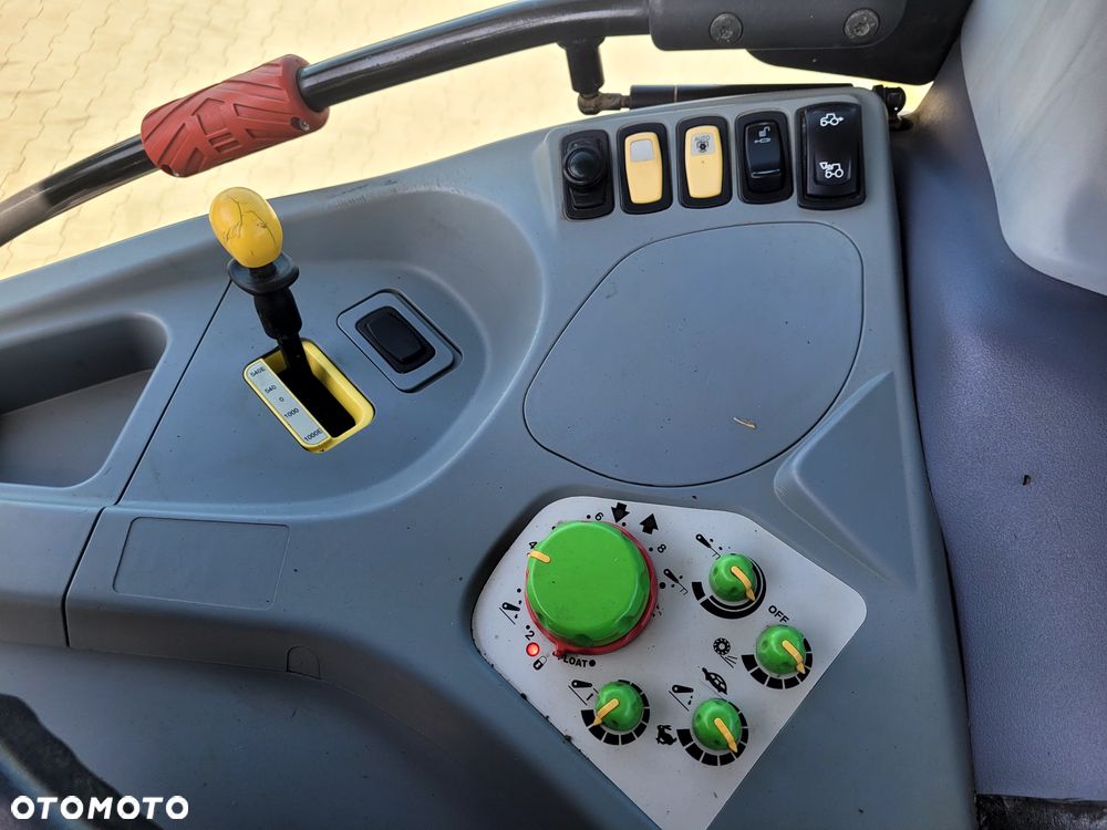 Deutz-Fahr AGROTRON 420 TTV - 12