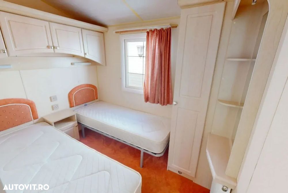 Alta Casă mobilă Willerby Granada nr. 042 | Tâmplărie PVC și Încălzire centrală cu calorifere | 11 x 3.7 m | 2 dormitoare și 1 baie - 6