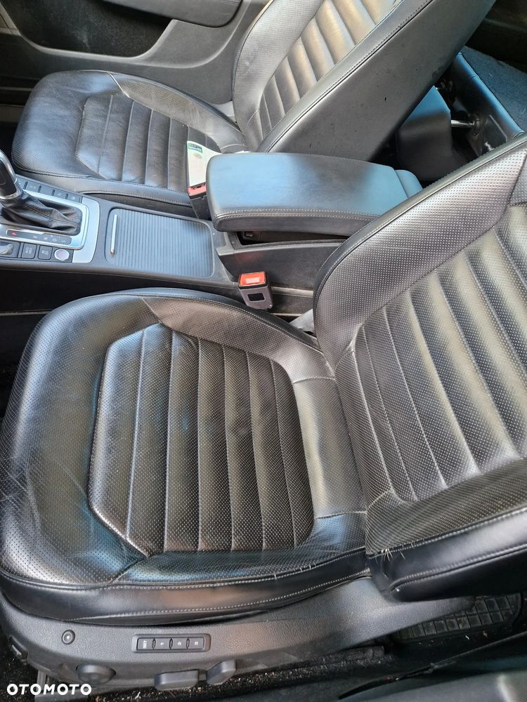 Volkswagen Passat 2.0 TDI DPF DSG Individual Chrom - 8