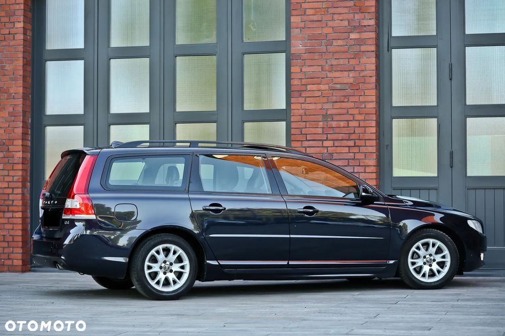 Volvo V70 D4 Geartronic Linje Svart - 16