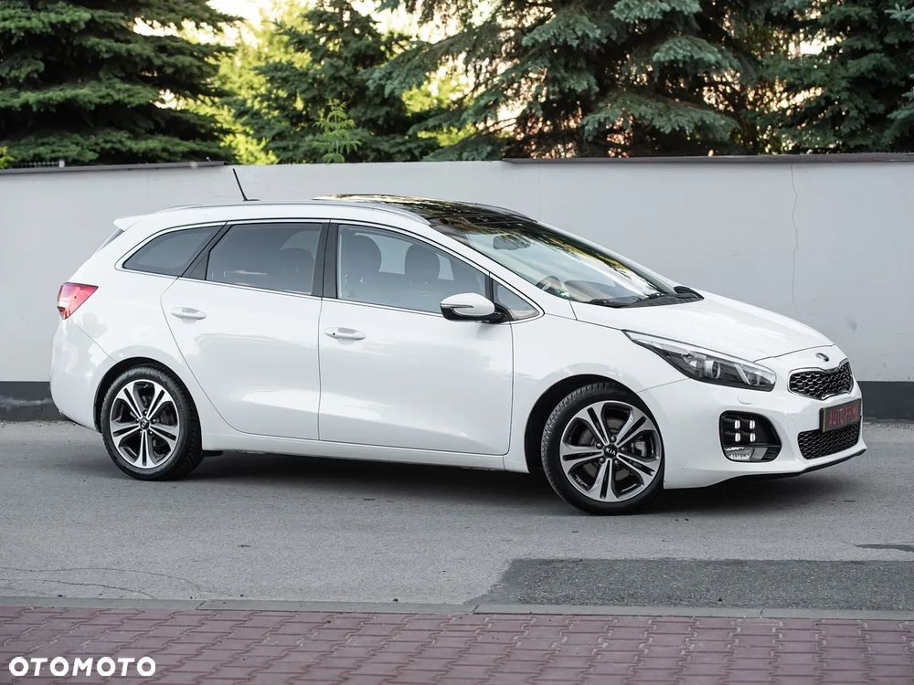 Kia Ceed 1.6 CRDi 136 ISG GT Line - 3