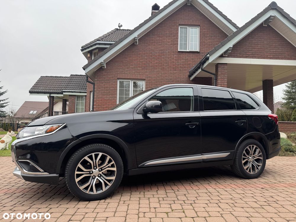 Mitsubishi Outlander 2.4 4WD CVT Intense - 8