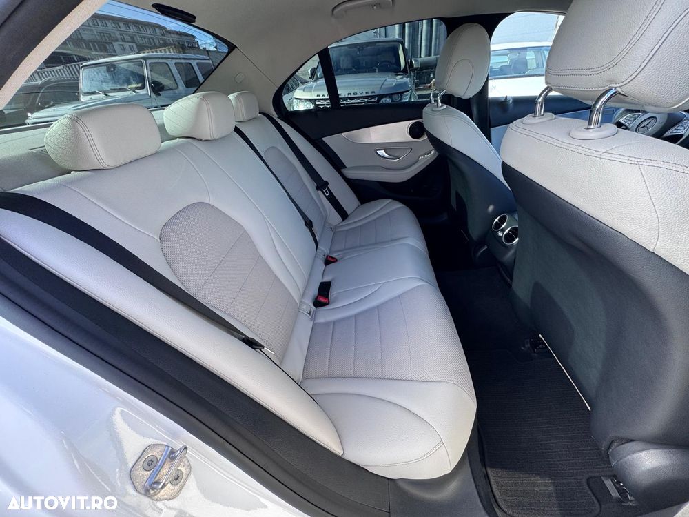 Mercedes-Benz C 200 9G-TRONIC - 13