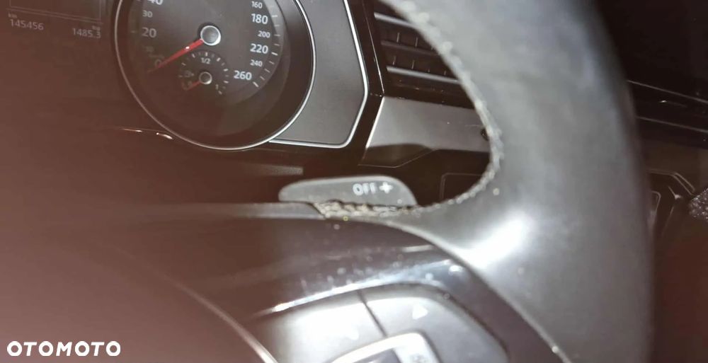 Volkswagen Passat - 17