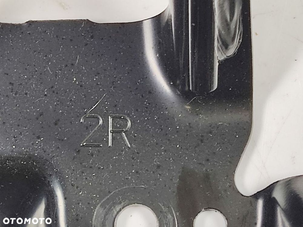 LEXUS ES gen VII 18-21r Mocowanie isofix Prawe i Lewe - 14
