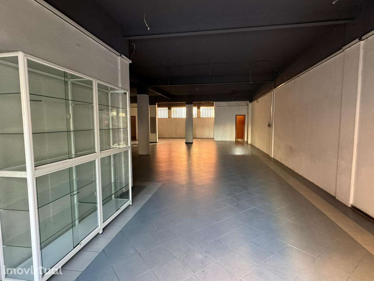 Loja para venda - Alvalade - Grande imagem: 4/16