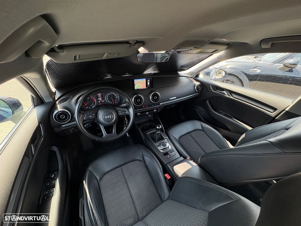 Audi A3 Sportback 1.6 TDI B.Line Attraction - 7