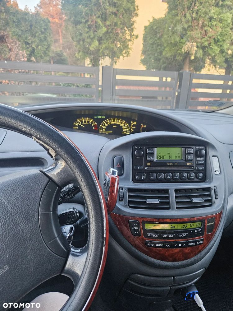 Toyota Previa 2.4 Automatik - 4