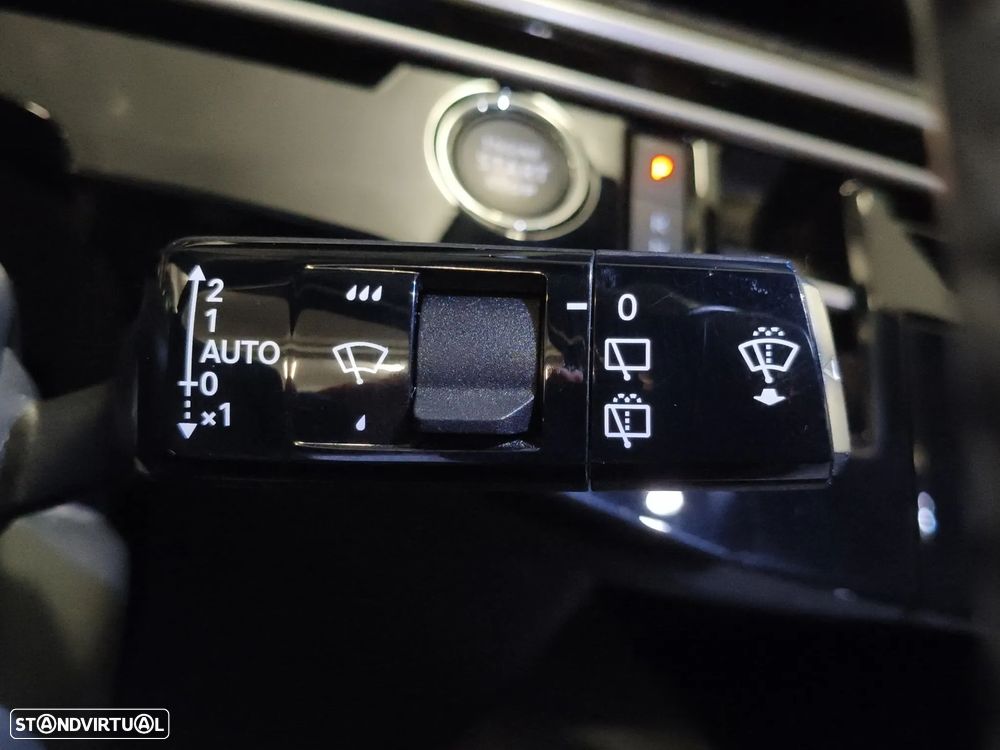 Peugeot 5008 Hybrid 145 e-DSC6 Allure - 26