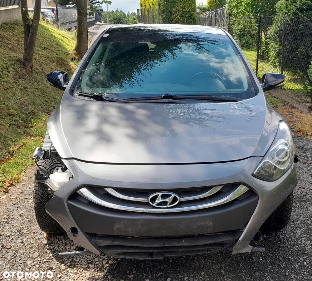 Hyundai i30 - 14