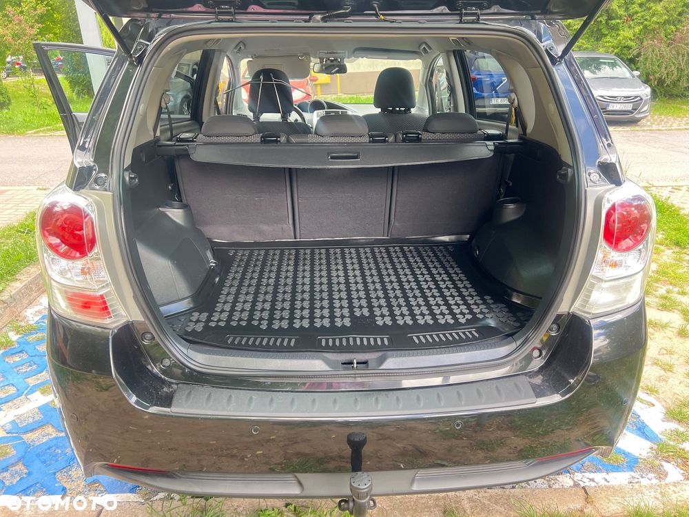Toyota Verso 2.0 D-4D Active - 6