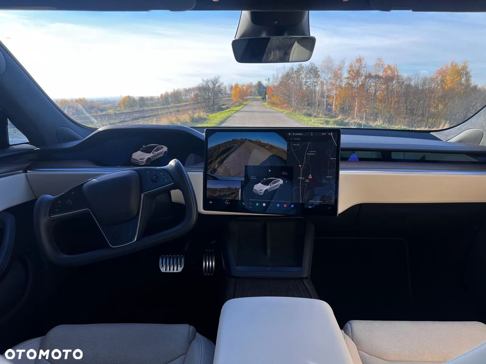 Tesla Model S Long Range - 16