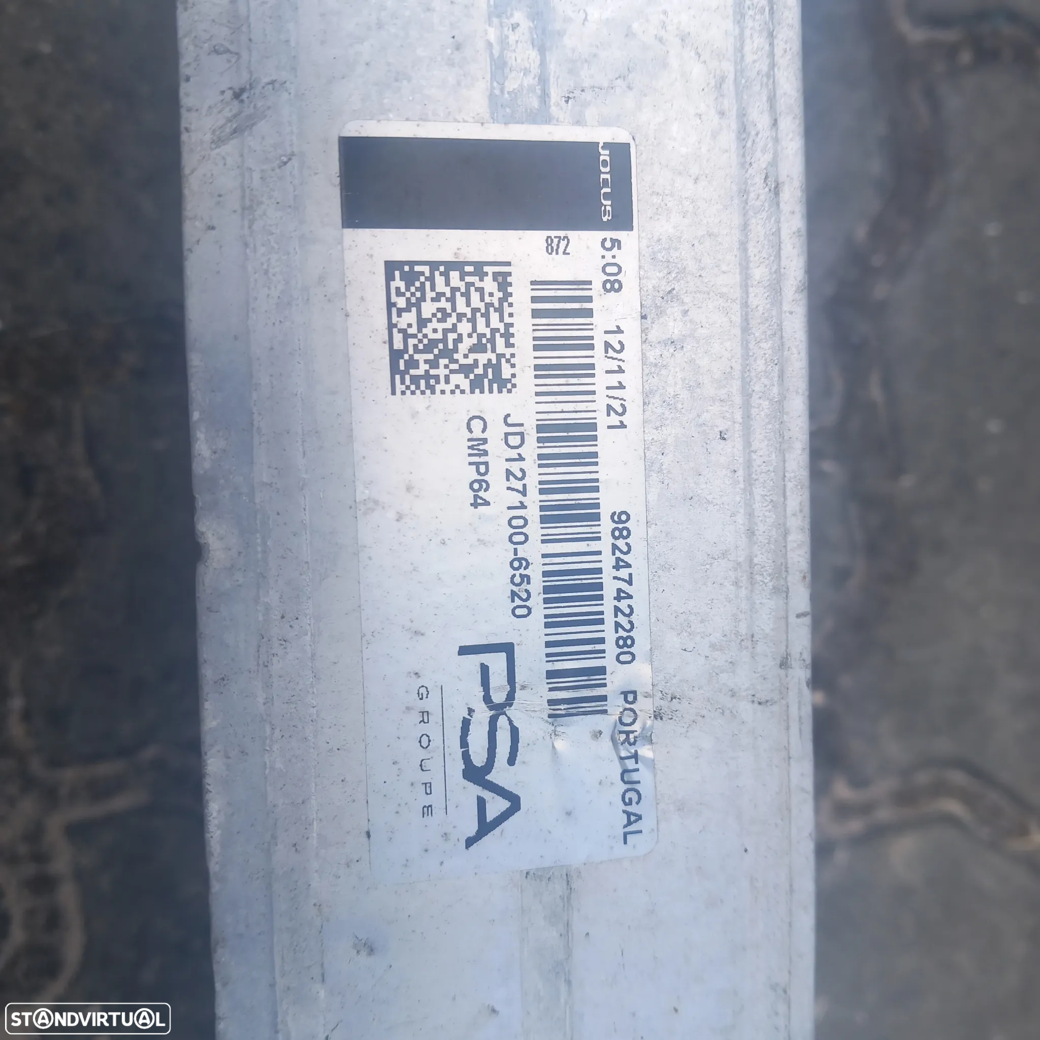 Radiador intercooler peugeot 208 2008  ref 9824742280 - 2