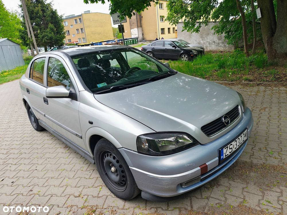 Opel Astra 1.6 - 1