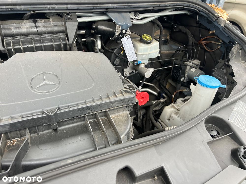 Mercedes-Benz Sprinter - 21