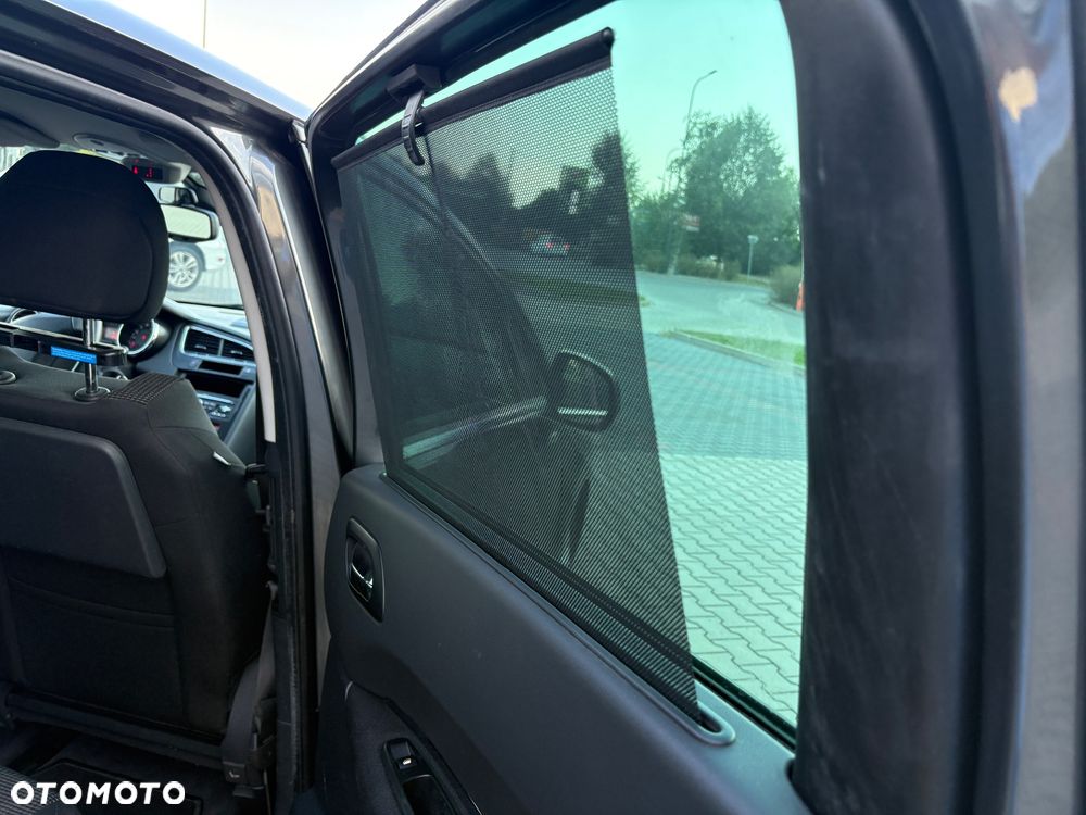 Peugeot 5008 HDI FAP 110 Platinum - 26