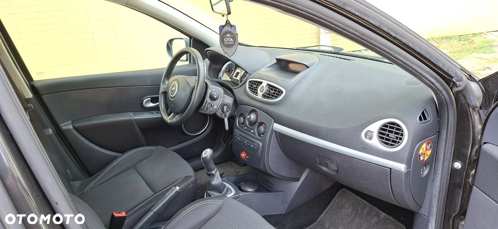 Renault Clio TCe 100 Dynamique - 20