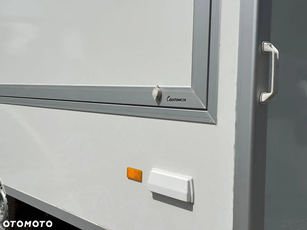 Niewiadów PH4200 4,2m X 2,1m X 2,3m Przyczepa gastronomiczna foodtruck - 15