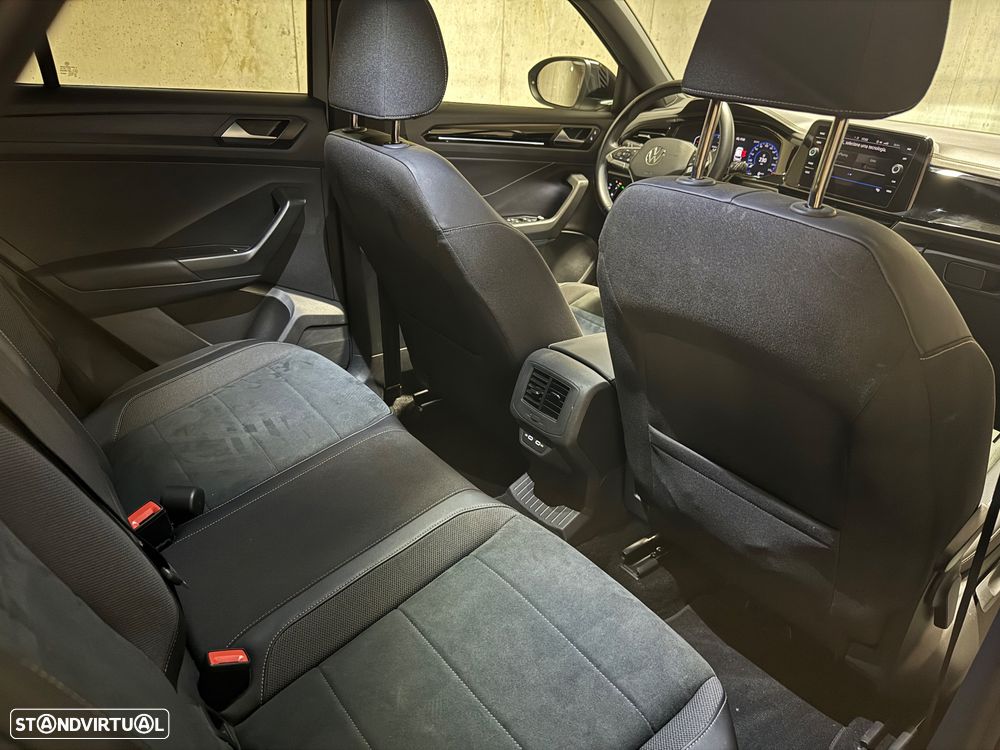 VW T-Roc 1.5 TSI Black Style DSG - 11