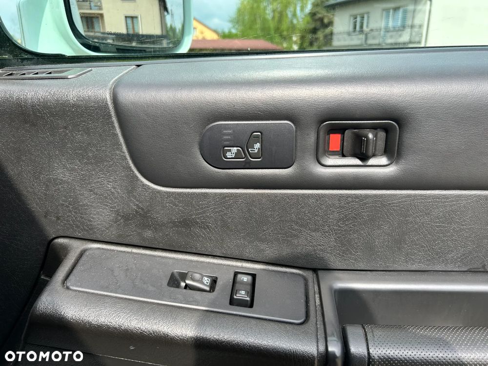 Hummer H2 6.0 V8 - 14