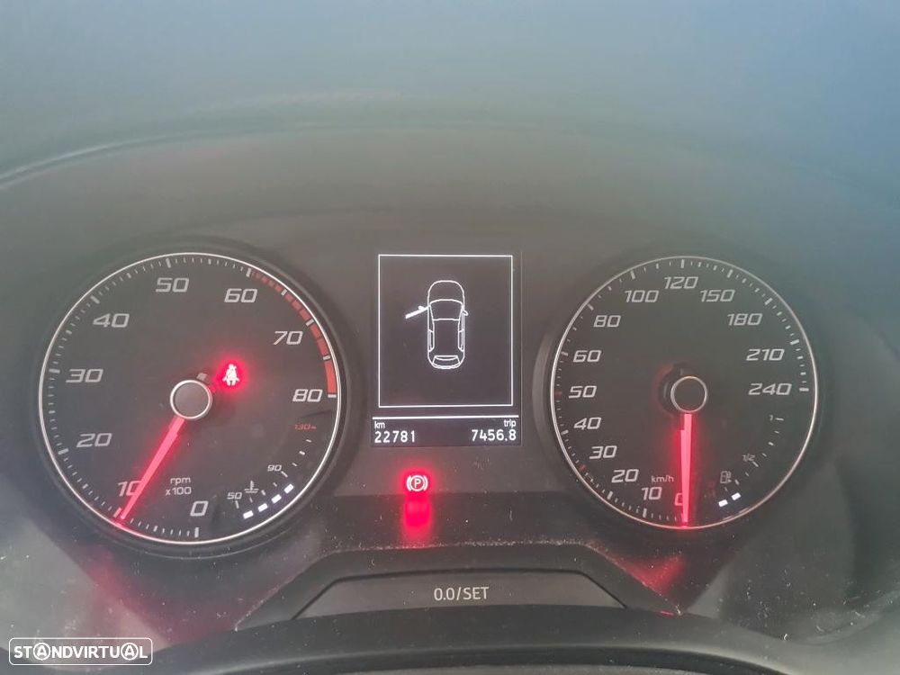 SEAT Ibiza 1.0 TSI FR - 6