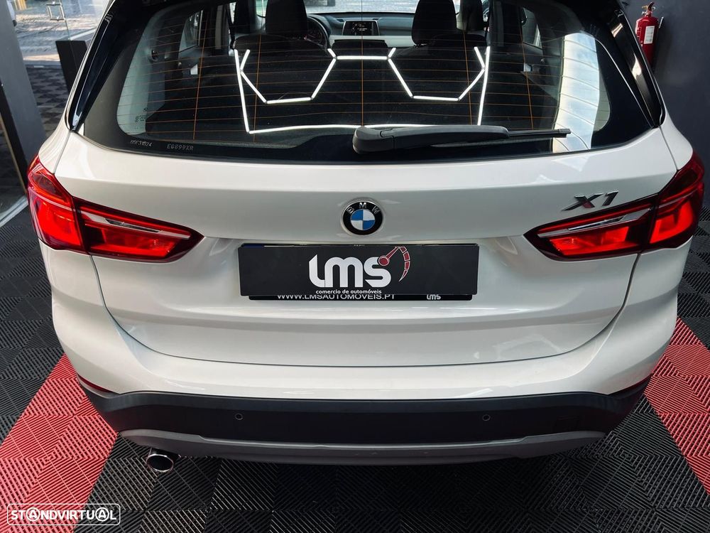 BMW X1 16 d sDrive Advantage - 14