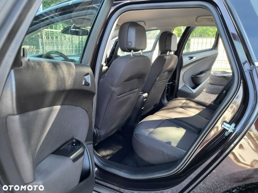 Opel Astra - 23