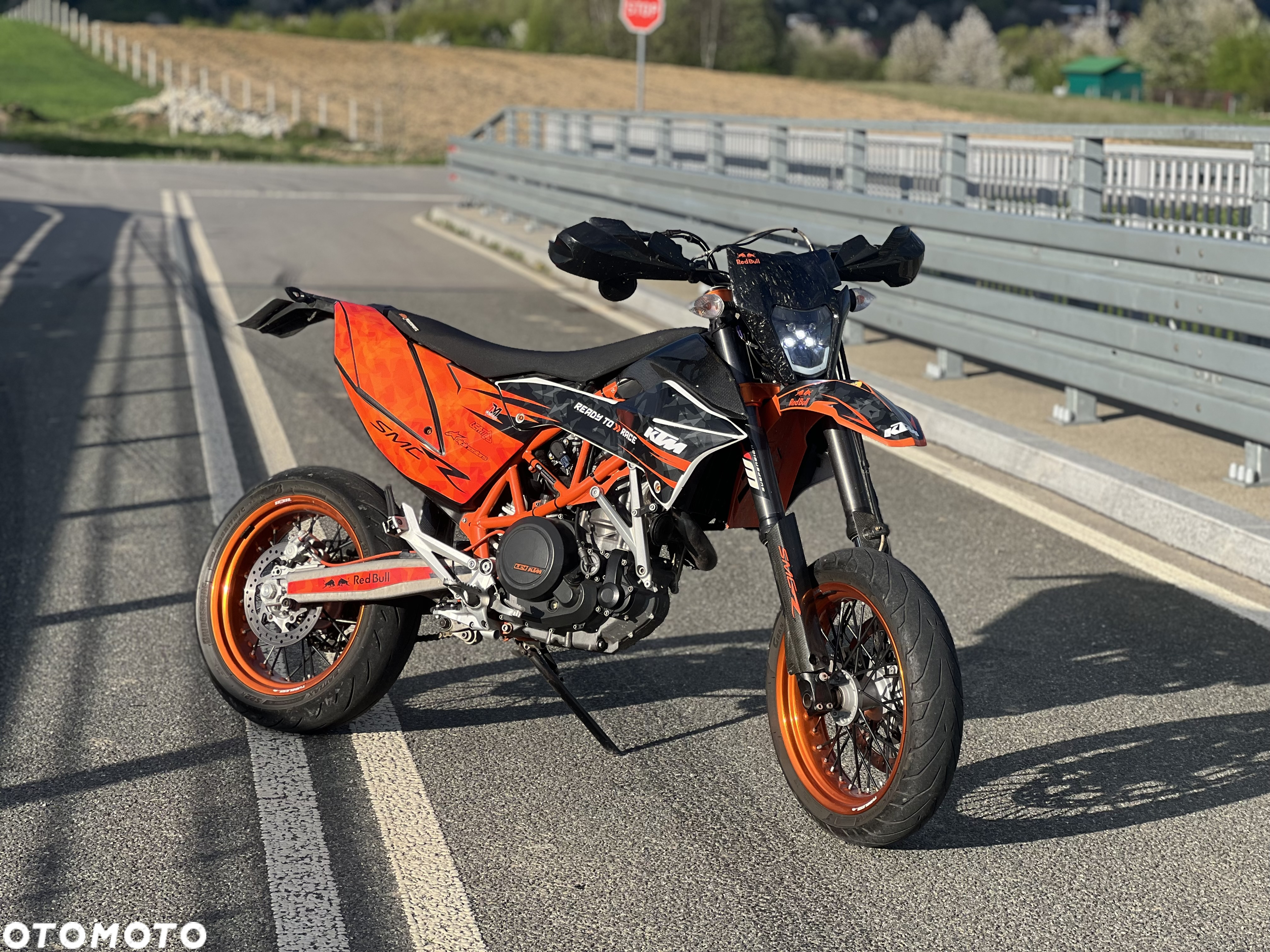 KTM SMC