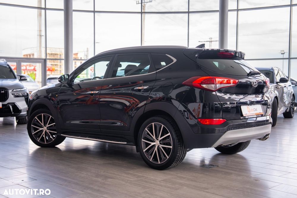 Hyundai Tucson 2.0 CRDI 4WD Automatik Style - 10