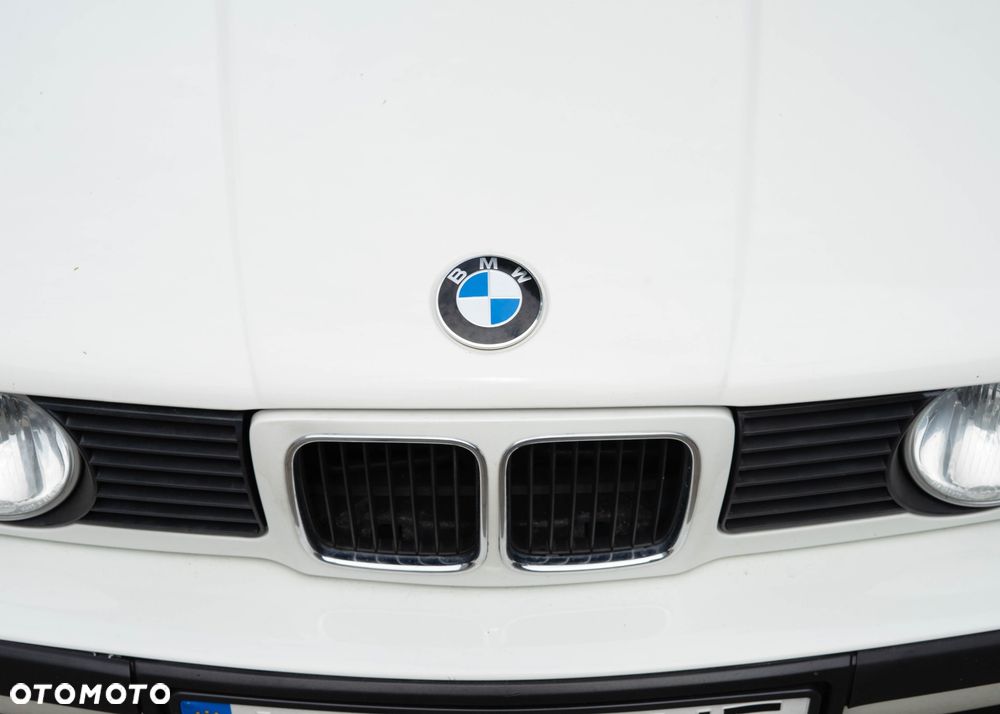 BMW Seria 5 520i - 17