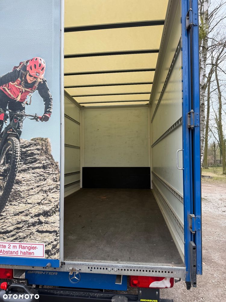 Mercedes-Benz Sprinter - 5