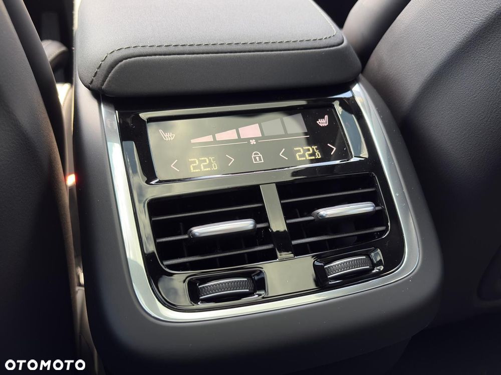 Volvo XC 60 - 35