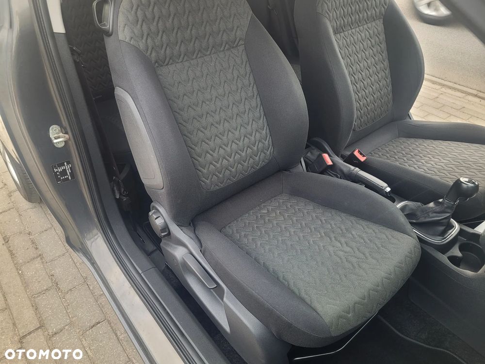 Opel Corsa 1.4 16V Active - 25