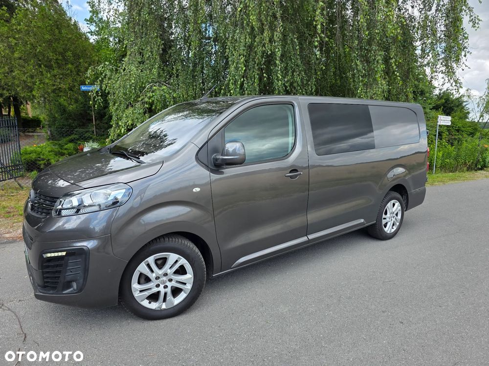 Opel Vivaro - 8