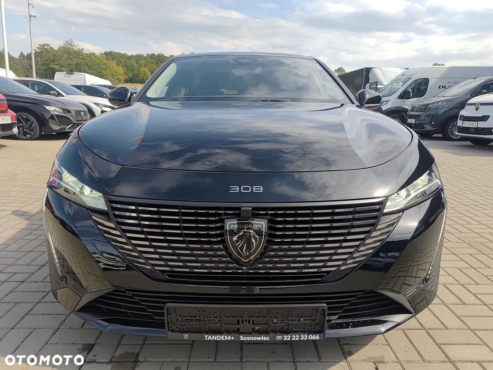 Peugeot 308 1.2 PureTech GPF Allure Pack S&S EAT8 - 4