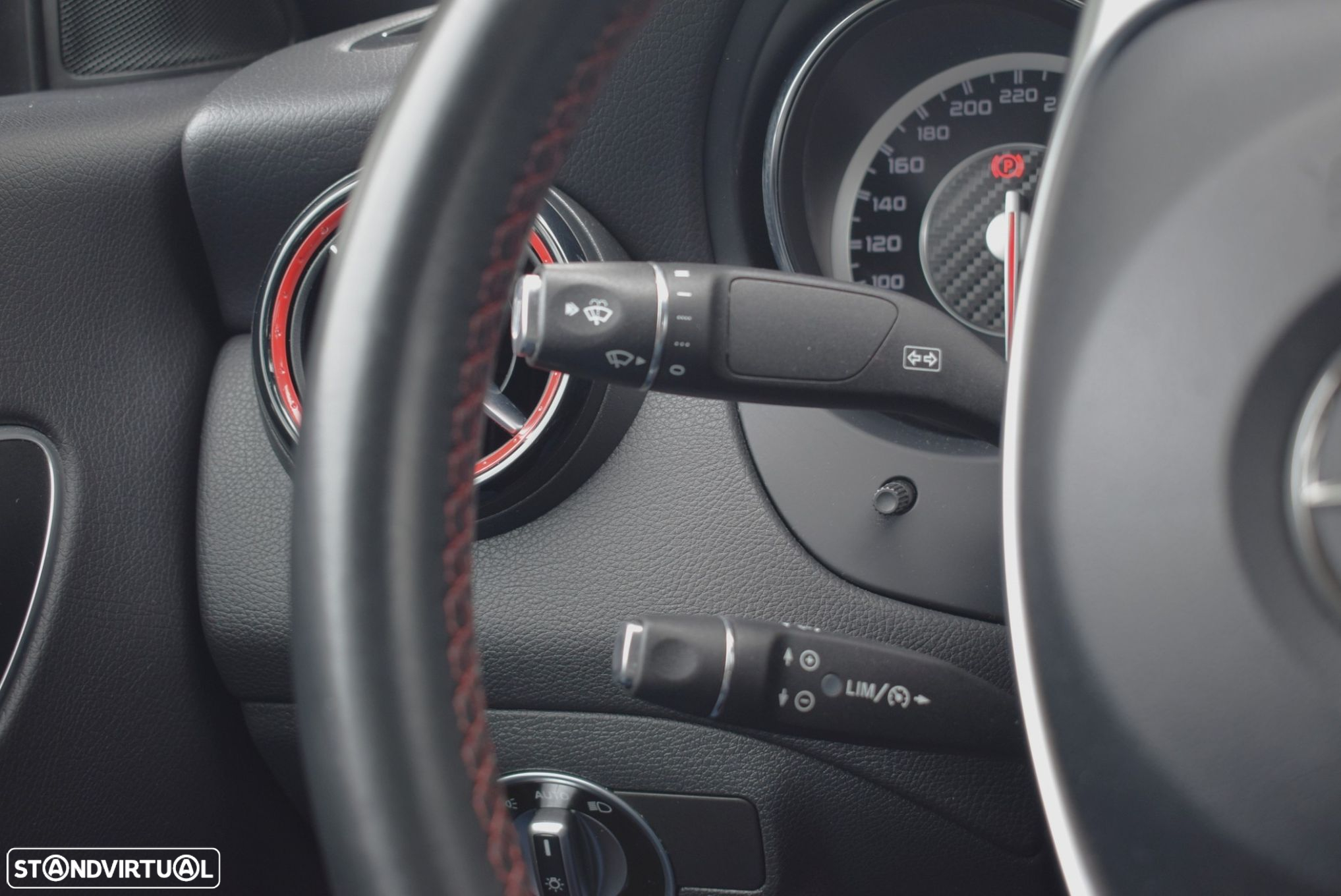 Mercedes-Benz CLA 45 AMG 4-Matic - 21