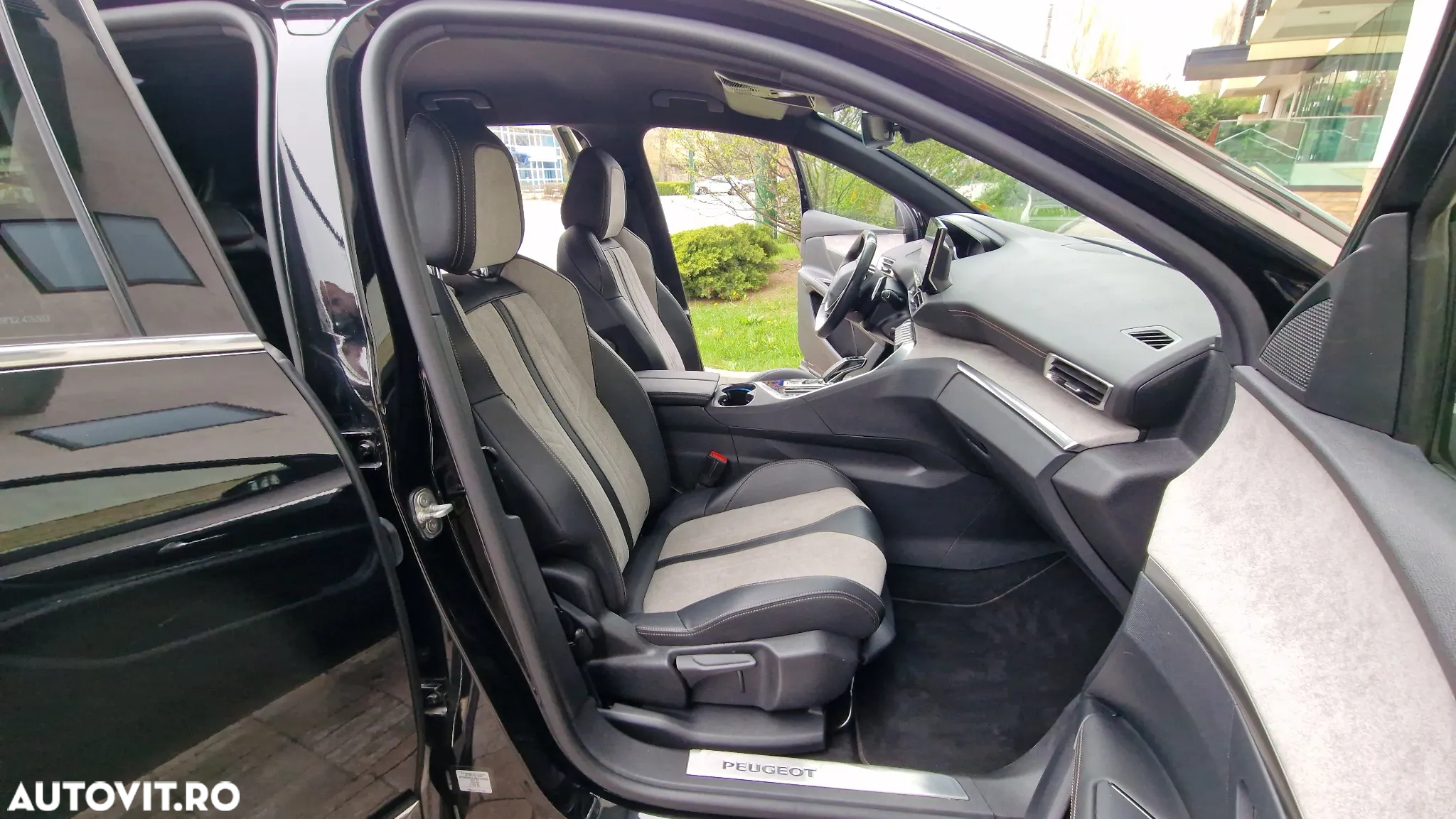 Peugeot 3008 PHEV EAT8 GT Pack - 14