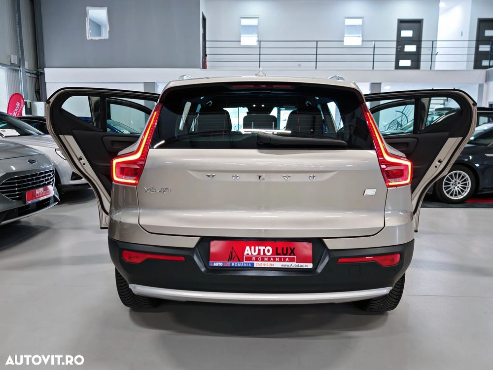 Volvo XC 40 T4 Recharge DKG Plus Dark - 31
