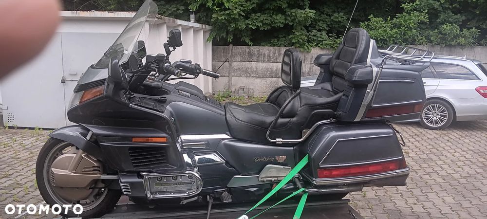 Honda GL - 5
